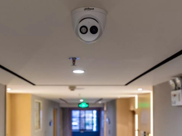 有了家庭智能安防系統(tǒng)，更好的安心生活！