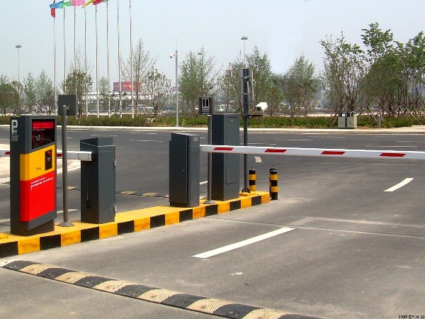 小區(qū)車輛怎么管理？智能停車場(chǎng)系統(tǒng)助力小區(qū)車輛管理