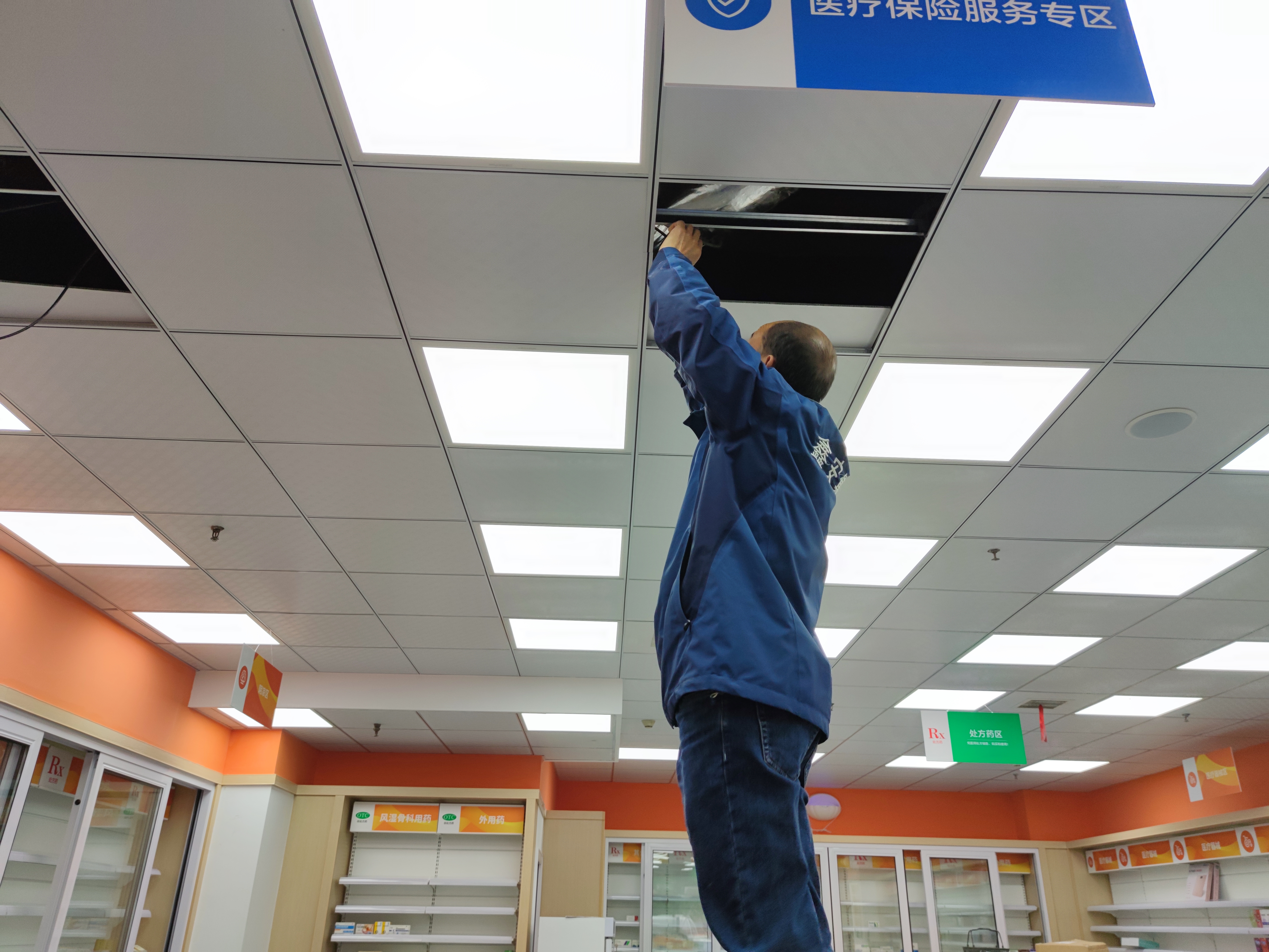 什么是AI智能視頻監(jiān)控系統(tǒng)？它的功能又有那些？