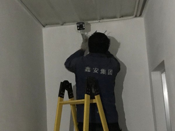 室內(nèi)安裝視頻監(jiān)控攝像頭時，位置和角度都有哪些需要注意的？