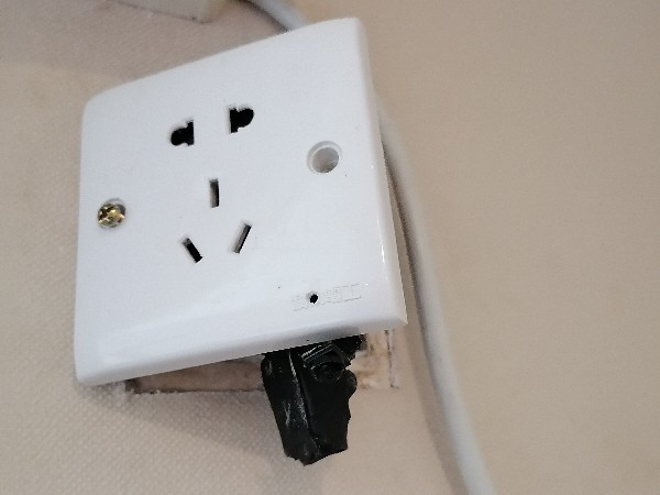 杜絕針孔無(wú)線微型監(jiān)控器，監(jiān)控是保護(hù)而不是監(jiān)視偷拍