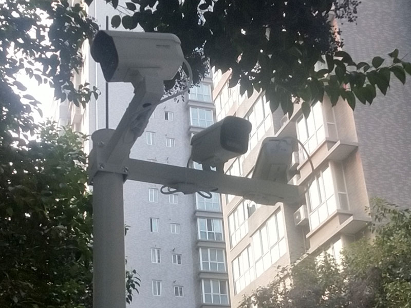 百花家園小區(qū)視頻監(jiān)控系統(tǒng)，選擇鑫安安防更心安